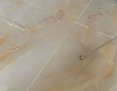 清丰瓷砖空鼓维修公司分享粘合剂选择不当在瓷砖铺贴过程中可能导致以下问题
